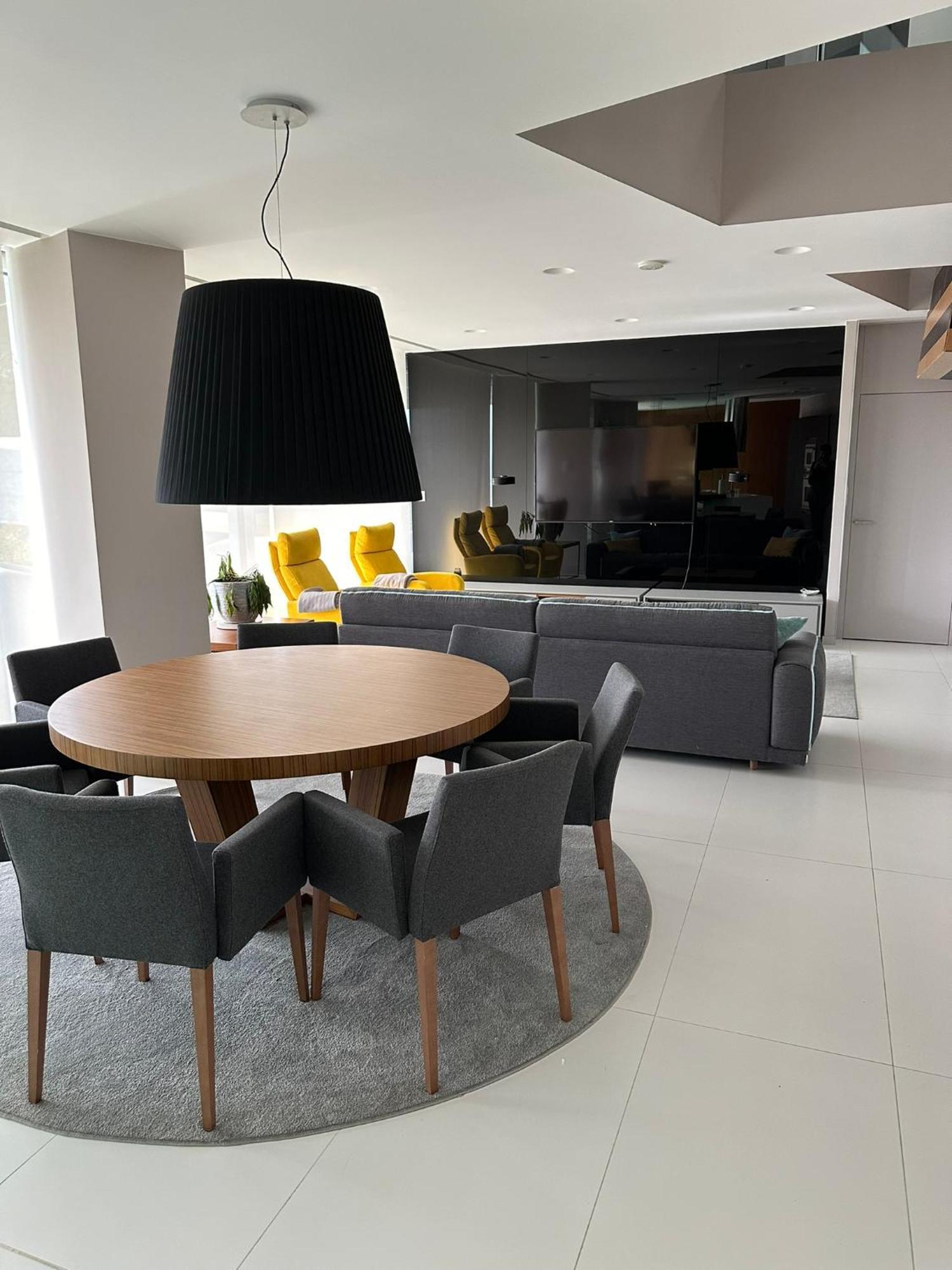 Tres Prismas Exclusive Villa Sarria Luaran gambar